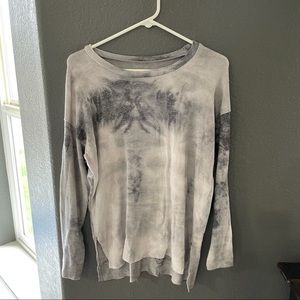 AE soft and sexy plush gray tie dye sweater size M